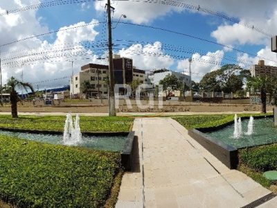 Conjunto/Sala à venda com 35m², 1 vaga no bairro Petrópolis em Porto Alegre - Foto 2