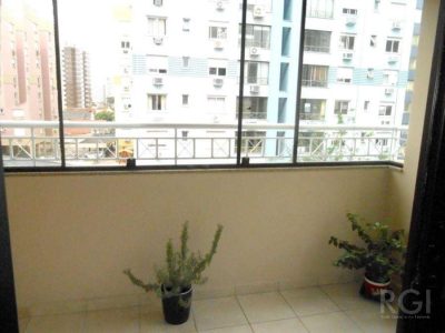 Apartamento à venda com 115m², 3 quartos, 1 suíte, 2 vagas no bairro Boa Vista em Porto Alegre - Foto 17