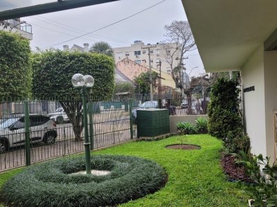 Apartamento à venda com 79m², 2 quartos, 1 vaga no bairro Cristo Redentor em Porto Alegre - Foto 2