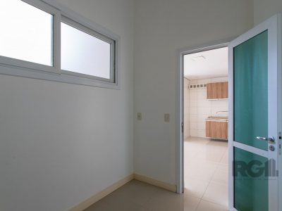 Apartamento à venda com 95m², 2 quartos, 1 vaga no bairro Tristeza em Porto Alegre - Foto 18