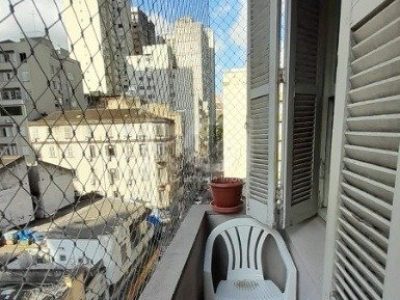 Apartamento à venda com 85m², 3 quartos no bairro Centro em Porto Alegre - Foto 12