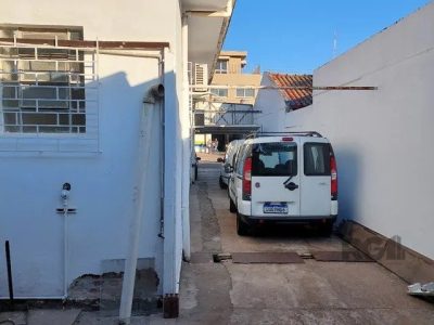 Casa à venda com 354m², 4 quartos, 5 vagas no bairro Higienópolis em Porto Alegre - Foto 6