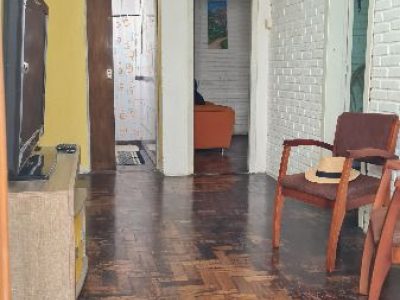 Casa à venda com 85m², 3 quartos, 1 vaga no bairro Ipanema em Porto Alegre - Foto 3