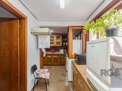 Cobertura à venda com 275m², 3 quartos, 1 suíte, 2 vagas no bairro Bom Fim em Porto Alegre - Foto 30