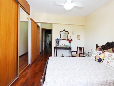 Apartamento à venda com 121m², 3 quartos, 1 suíte, 1 vaga no bairro Santana em Porto Alegre - Foto 6