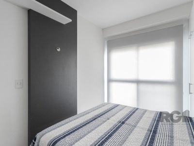 Apartamento à venda com 42m², 1 quarto, 1 suíte, 1 vaga no bairro Jardim do Salso em Porto Alegre - Foto 2