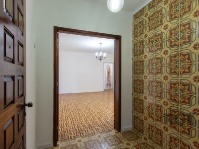 Apartamento à venda com 106m², 3 quartos, 1 vaga no bairro Menino Deus em Porto Alegre - Foto 2