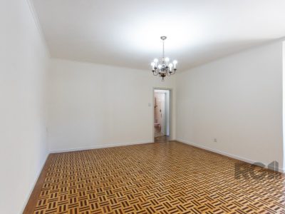 Apartamento à venda com 106m², 3 quartos, 1 vaga no bairro Menino Deus em Porto Alegre - Foto 3