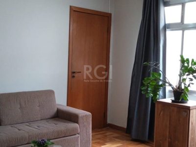 Apartamento à venda com 70m², 2 quartos no bairro Farroupilha em Porto Alegre - Foto 8