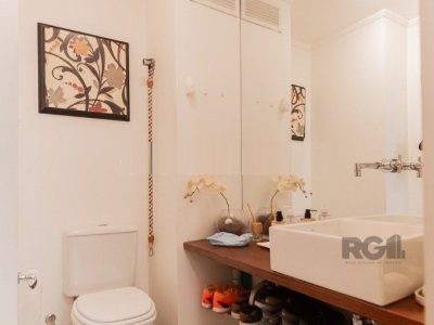 Apartamento à venda com 145m², 3 quartos, 1 suíte, 2 vagas no bairro Mont Serrat em Porto Alegre - Foto 14