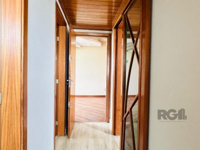 Cobertura à venda com 199m², 3 quartos, 1 suíte, 2 vagas no bairro Azenha em Porto Alegre - Foto 17