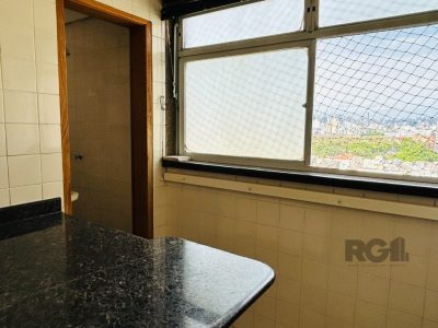 Cobertura à venda com 199m², 3 quartos, 1 suíte, 2 vagas no bairro Azenha em Porto Alegre - Foto 24