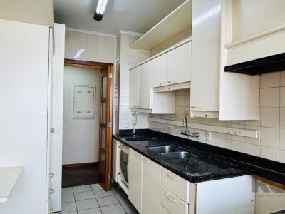 Cobertura à venda com 199m², 3 quartos, 1 suíte, 2 vagas no bairro Azenha em Porto Alegre - Foto 20