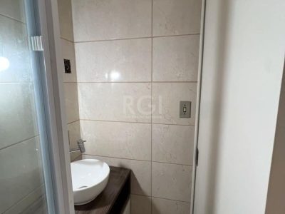 Apartamento à venda com 83m², 3 quartos, 1 suíte no bairro Santana em Porto Alegre - Foto 20