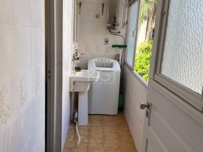 Apartamento à venda com 83m², 3 quartos, 1 suíte no bairro Santana em Porto Alegre - Foto 13