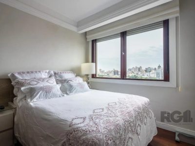 Apartamento à venda com 64m², 2 quartos, 1 suíte, 1 vaga no bairro Praia de Belas em Porto Alegre - Foto 10