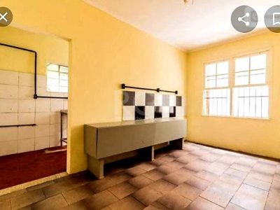 Casa à venda com 88m², 3 quartos, 1 suíte, 1 vaga no bairro Auxiliadora em Porto Alegre - Foto 11