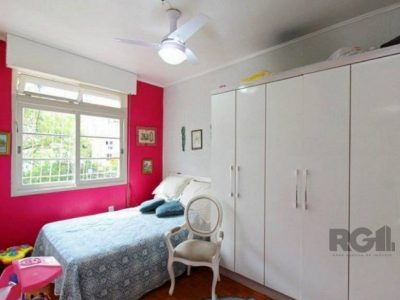 Apartamento à venda com 121m², 4 quartos, 1 suíte, 2 vagas no bairro Petrópolis em Porto Alegre - Foto 12