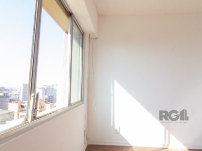 Apartamento à venda com 69m², 2 quartos no bairro Independência em Porto Alegre - Foto 9