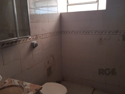 Casa à venda com 100m², 5 quartos, 2 vagas no bairro Petrópolis em Porto Alegre - Foto 10