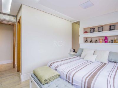 Cobertura à venda com 210m², 3 quartos, 1 suíte, 2 vagas no bairro Jardim Lindóia em Porto Alegre - Foto 5