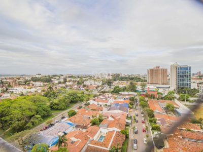 Cobertura à venda com 210m², 3 quartos, 1 suíte, 2 vagas no bairro Jardim Lindóia em Porto Alegre - Foto 7