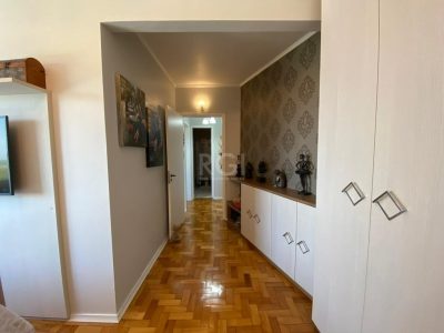 Apartamento à venda com 63m², 2 quartos no bairro Centro Histórico em Porto Alegre - Foto 9