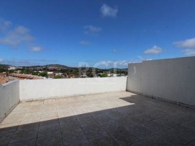 Casa à venda com 382m², 6 quartos, 2 suítes, 4 vagas no bairro Ipanema em Porto Alegre - Foto 28