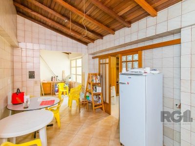 Casa à venda com 224m², 4 quartos, 4 suítes, 3 vagas no bairro Passo d'Areia em Porto Alegre - Foto 17