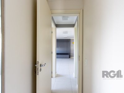 Apartamento à venda com 65m², 2 quartos, 1 suíte, 2 vagas no bairro Tristeza em Porto Alegre - Foto 22