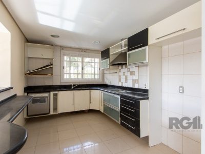 Casa Condominio à venda com 191m², 3 quartos, 1 suíte, 2 vagas no bairro Tristeza em Porto Alegre - Foto 25