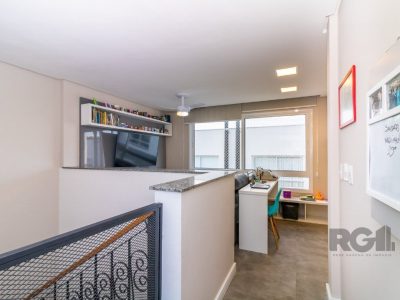 Casa Condominio à venda com 188m², 3 quartos, 1 suíte, 2 vagas no bairro Glória em Porto Alegre - Foto 43