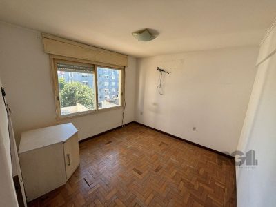 Apartamento à venda com 68m², 2 quartos no bairro Santo Antônio em Porto Alegre - Foto 9