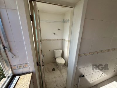 Apartamento à venda com 68m², 2 quartos no bairro Santo Antônio em Porto Alegre - Foto 4