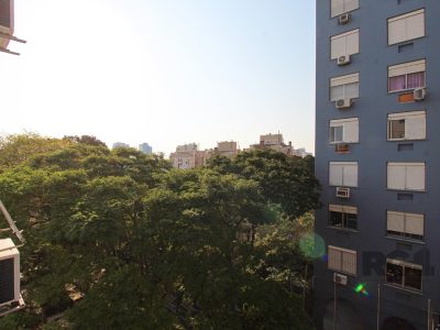 Apartamento à venda com 79m², 3 quartos no bairro Cristal em Porto Alegre - Foto 41