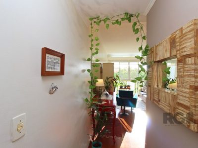 Apartamento à venda com 79m², 3 quartos no bairro Cristal em Porto Alegre - Foto 6