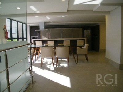 Conjunto/Sala à venda com 53m², 2 vagas no bairro Moinhos de Vento em Porto Alegre - Foto 2