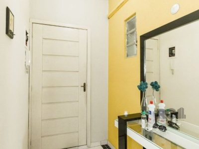 Apartamento à venda com 100m², 2 quartos, 1 suíte no bairro Independência em Porto Alegre - Foto 3