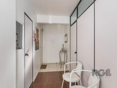 Conjunto/Sala à venda com 32m² no bairro Centro Histórico em Porto Alegre - Foto 4