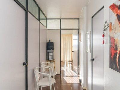 Conjunto/Sala à venda com 32m² no bairro Centro Histórico em Porto Alegre - Foto 3