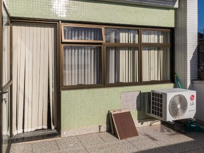 Conjunto/Sala à venda com 32m² no bairro Centro Histórico em Porto Alegre - Foto 12