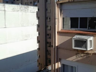 Apartamento à venda com 64m², 2 quartos, 1 vaga no bairro Centro Histórico em Porto Alegre - Foto 28