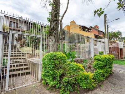 Casa à venda com 212m², 4 quartos, 1 suíte, 4 vagas no bairro Jardim do Salso em Porto Alegre - Foto 7