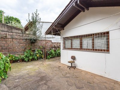 Casa à venda com 212m², 4 quartos, 1 suíte, 4 vagas no bairro Jardim do Salso em Porto Alegre - Foto 30