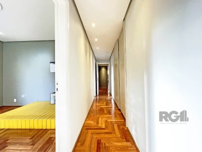 Apartamento à venda com 275m², 3 quartos, 3 suítes, 4 vagas no bairro Bela Vista em Porto Alegre - Foto 10