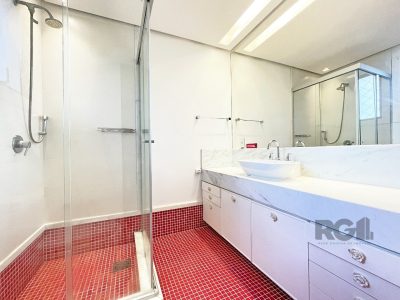 Apartamento à venda com 275m², 3 quartos, 3 suítes, 4 vagas no bairro Bela Vista em Porto Alegre - Foto 16