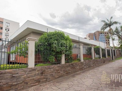 Casa à venda com 268m², 3 quartos, 1 suíte, 6 vagas no bairro Cristo Redentor em Porto Alegre - Foto 6