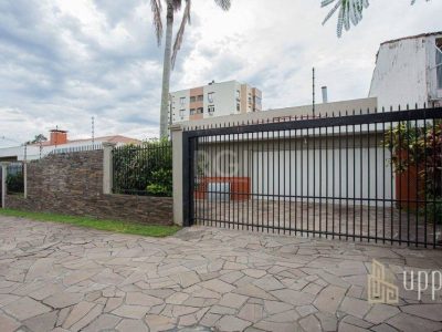 Casa à venda com 268m², 3 quartos, 1 suíte, 6 vagas no bairro Cristo Redentor em Porto Alegre - Foto 10