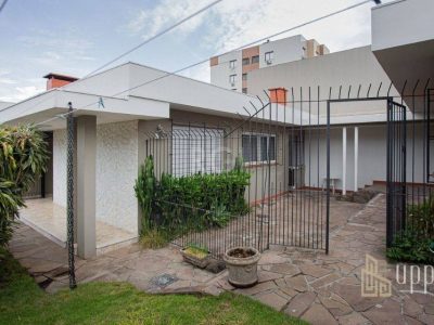 Casa à venda com 268m², 3 quartos, 1 suíte, 6 vagas no bairro Cristo Redentor em Porto Alegre - Foto 29