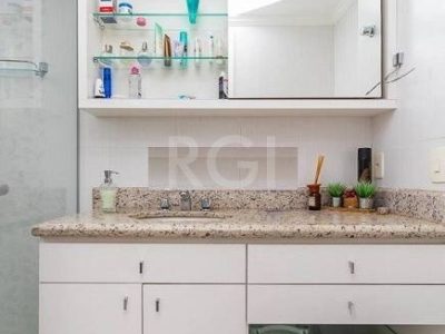 Apartamento à venda com 95m², 3 quartos, 1 suíte, 2 vagas no bairro Jardim Lindóia em Porto Alegre - Foto 12